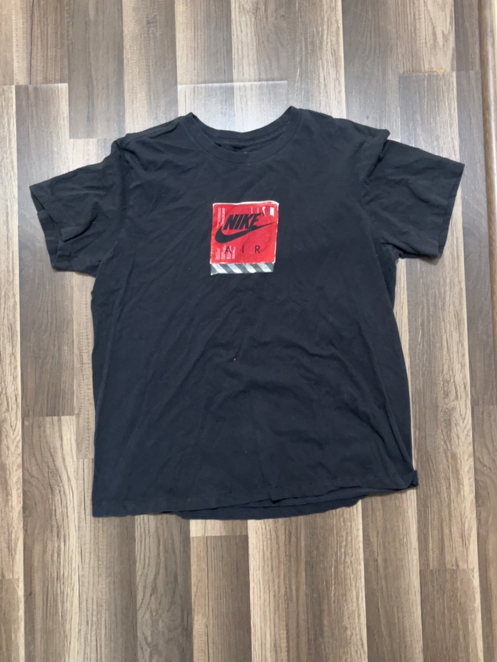NIKE Air Men’s Large Black Shirt